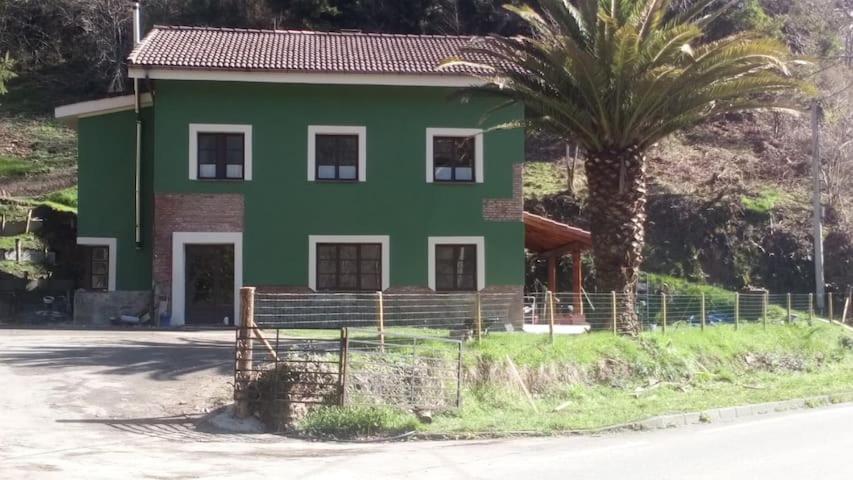 Hotel Penacabrera 3 Santolaya de Cabranes Eksteriør billede